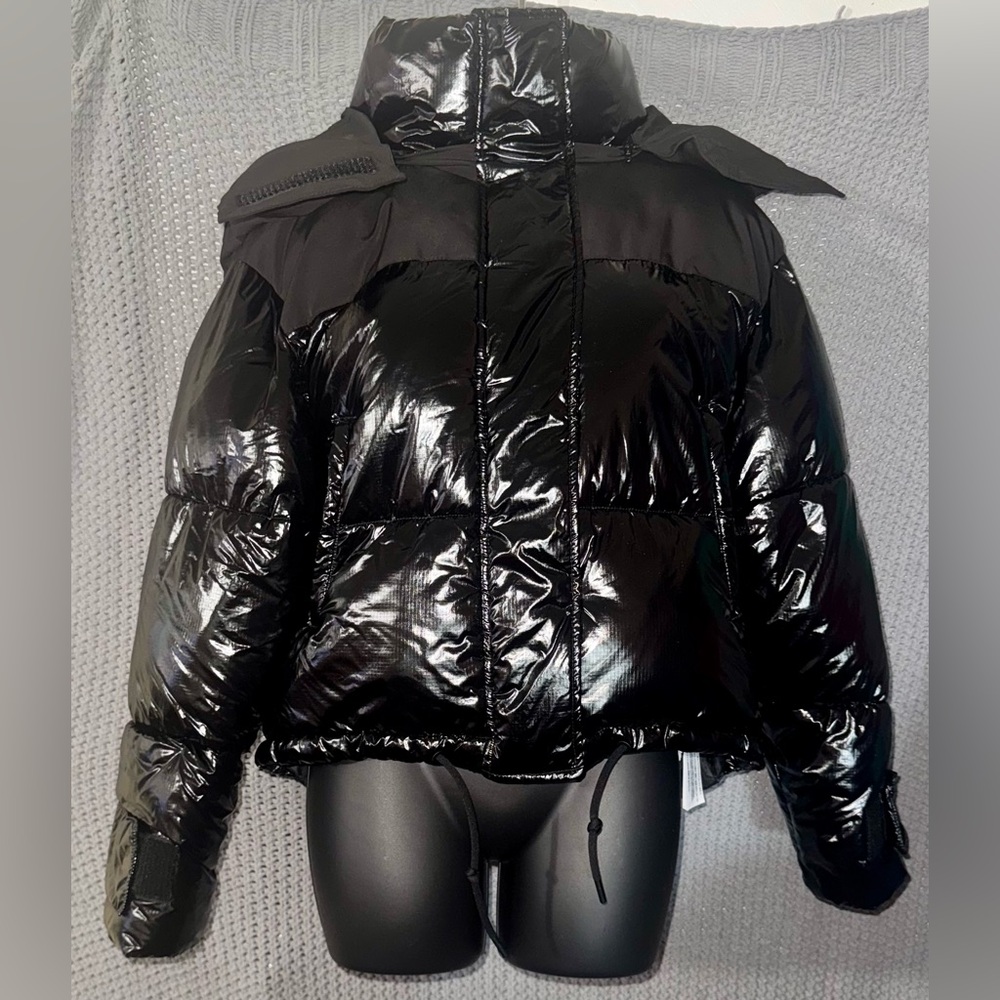 Shiny Zara puffer coat with removable hood size XS